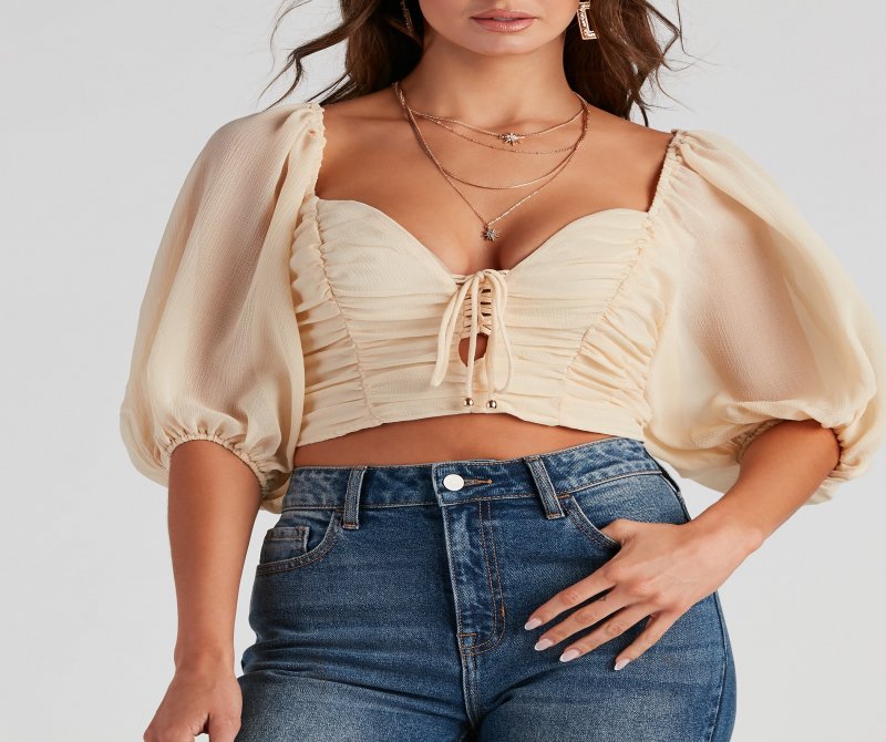 TableClothsUs Effortless And Chic Cropped Blouse