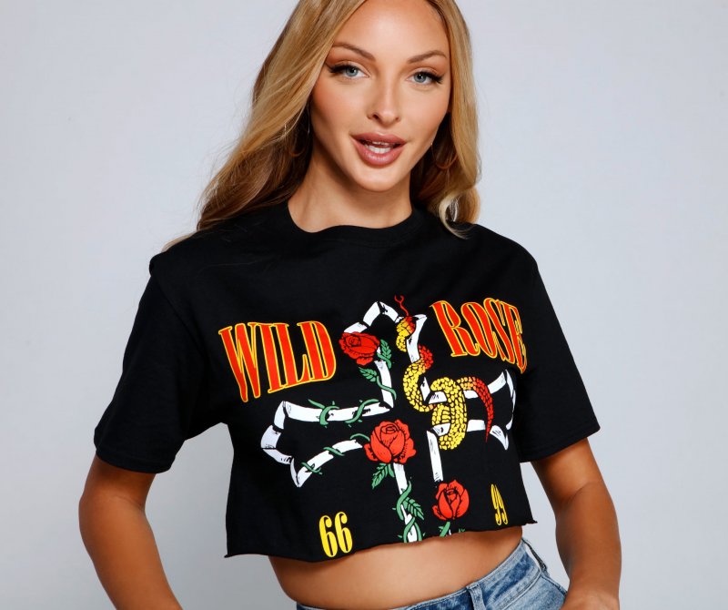 TableClothsUs Wild Rose Grunge Graphic Tee