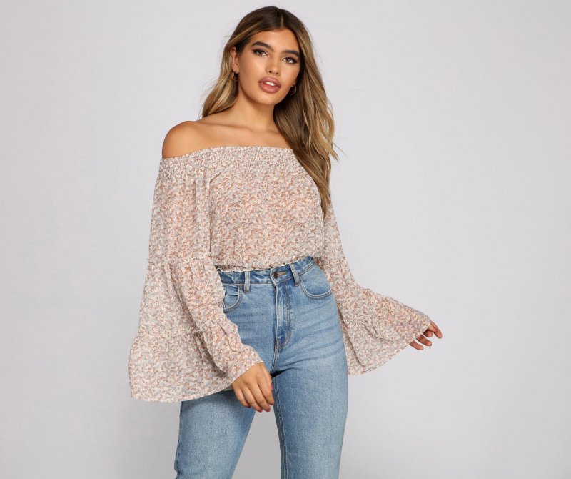 TableClothsUs Paisley Dreams Chiffon Crop Top