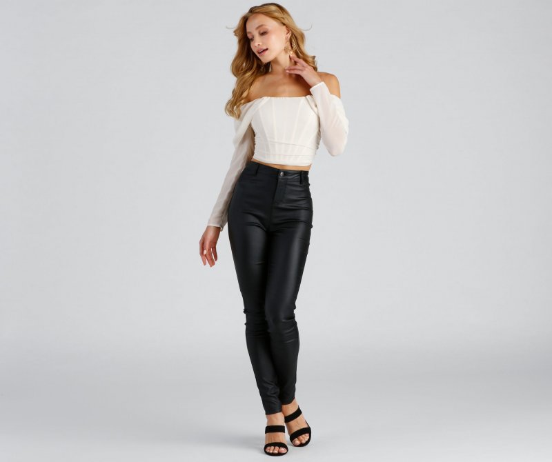 TableClothsUs Effortless And Chic Cropped Corset Top