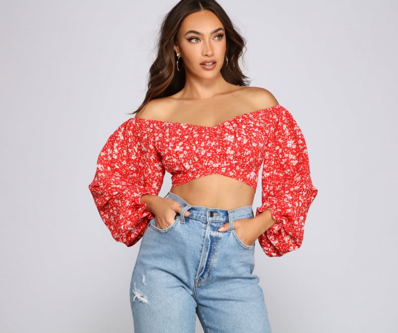 TableClothsUs Pretty Fab Off The Shoulder Ditsy Floral Top