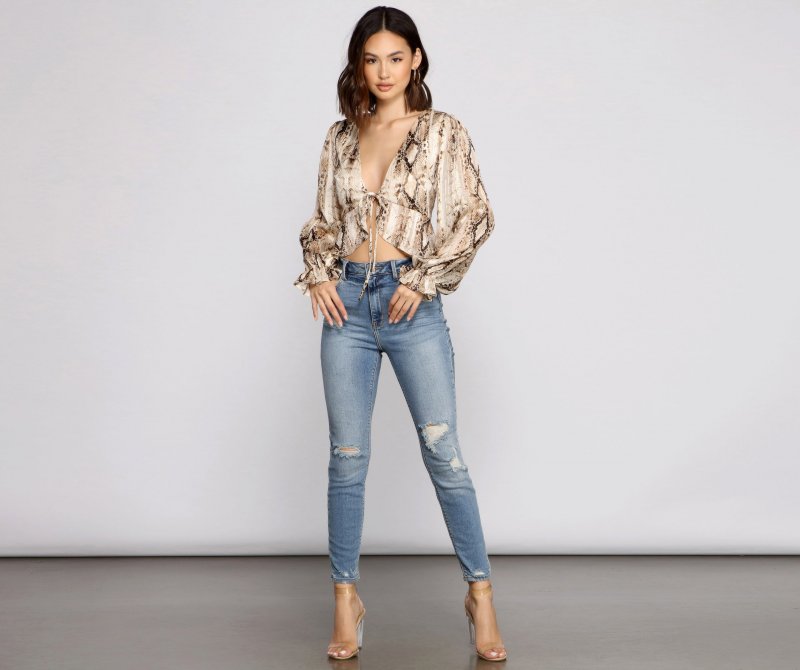 TableClothsUs Fab N'Fierce Snake Print Ruffled Top