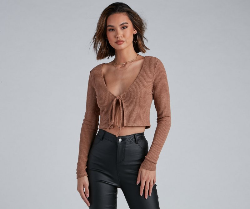 TableClothsUs Essential Ribbed Tie Front Top