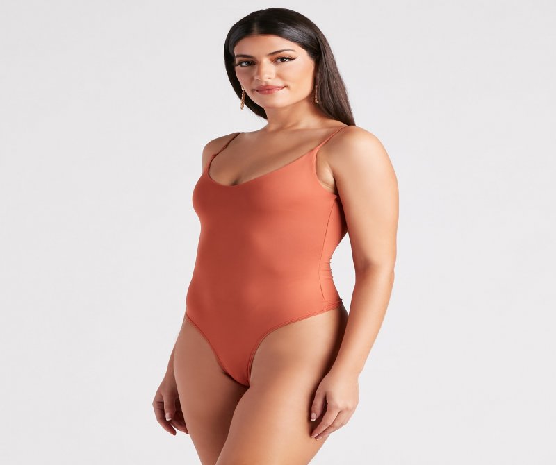 TableClothsUs Simply Iconic Smooth Knit Bodysuit