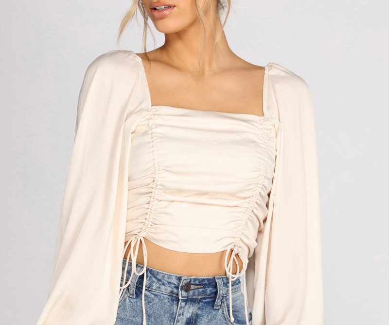 TableClothsUs Got That Chic Vibe Crop Top