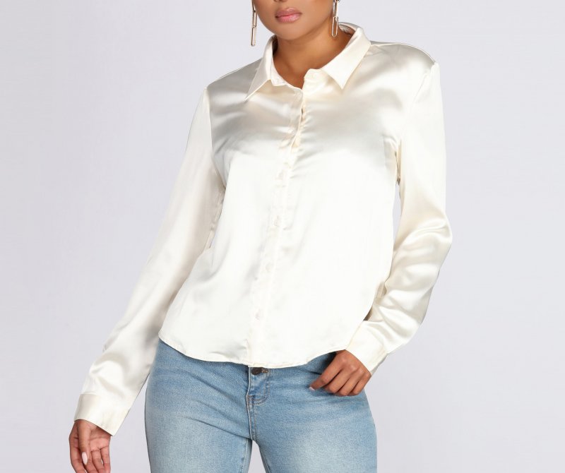 TableClothsUs The Classic Satin Blouse