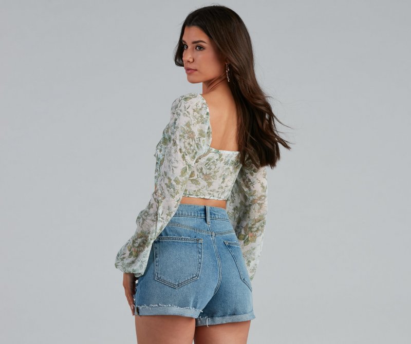 TableClothsUs Chic Dainty Floral Tie-Front Top