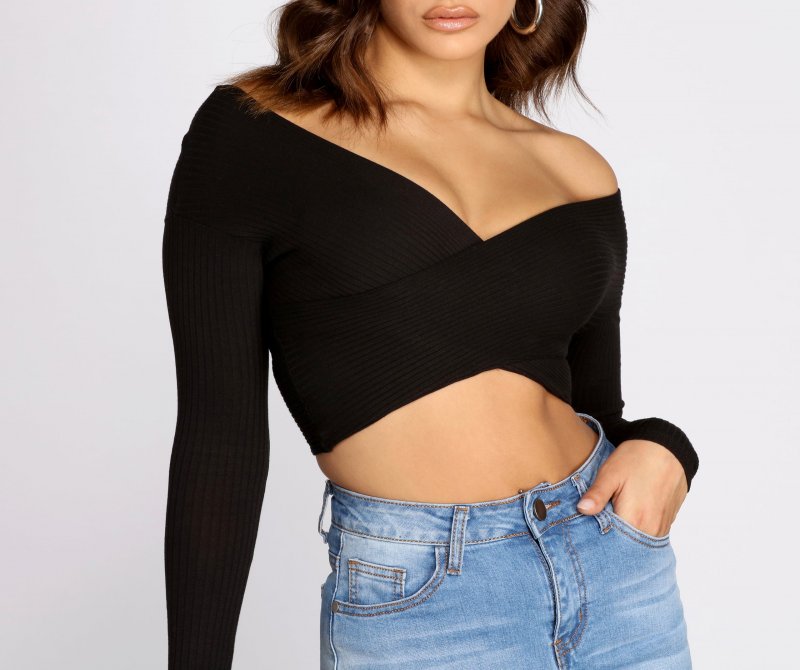 TableClothsUs Cropped Long Sleeve Ribbed Top