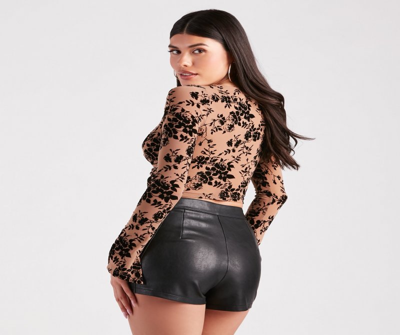 TableClothsUs Fancy Me Velvet Burnout Crop Top