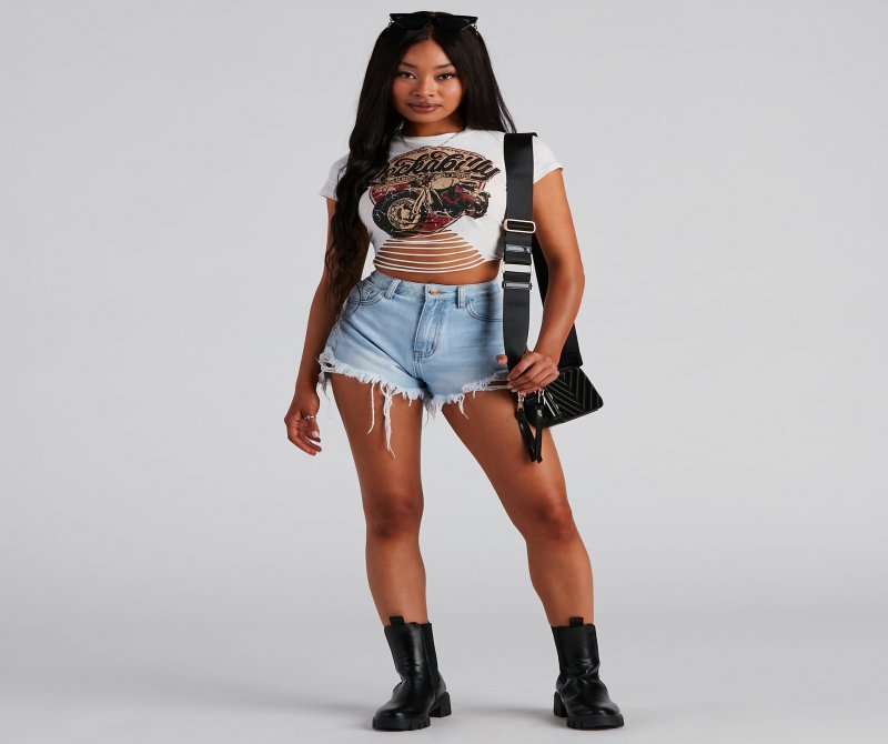 TableClothsUs Rocker Babe Cropped Graphic Tee